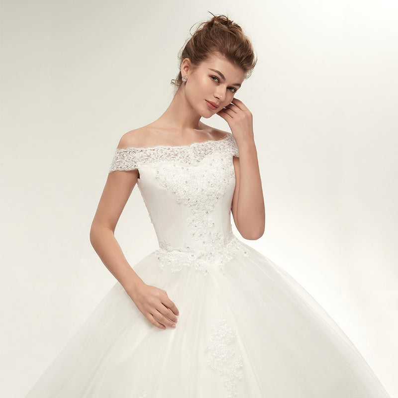 Vintage White Long Train Wedding Dresses Plus Size Bling Bridal Gowns